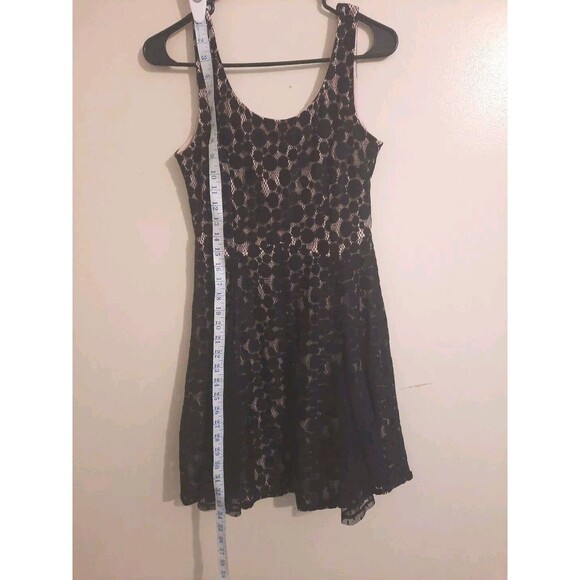 Disney Minnie Rocks the Dots Black Lace Overlay Dress – Size M – Fully Lined - Picture 7 of 8
